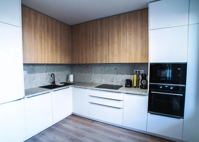 Doctor's Cosy Pressburg